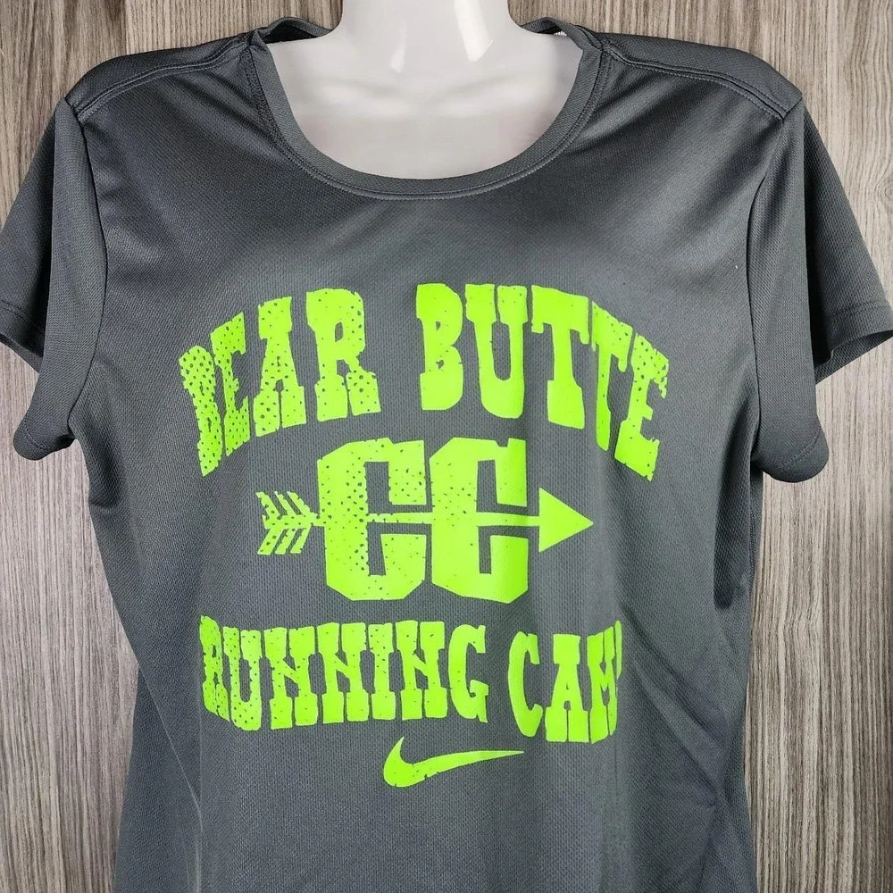 Nike Dri-FIT Womens Bear Butte CC Running Camp Graphic T-Shirt Gray Neon Green M - Picture 2 of 5